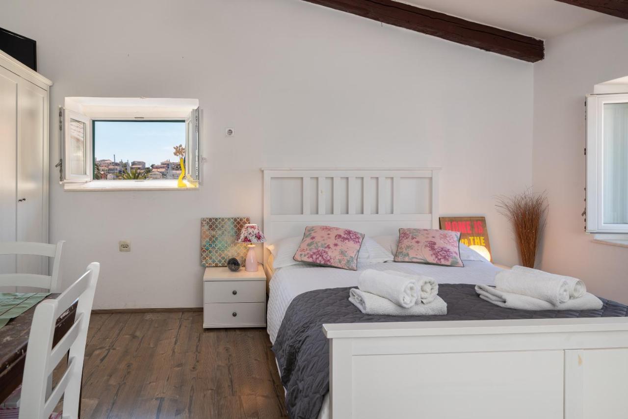 Apartment Ana Trogir Zewnętrze zdjęcie