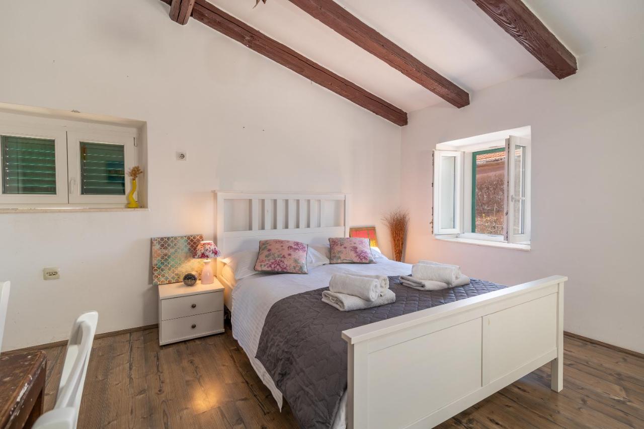 Apartment Ana Trogir Zewnętrze zdjęcie