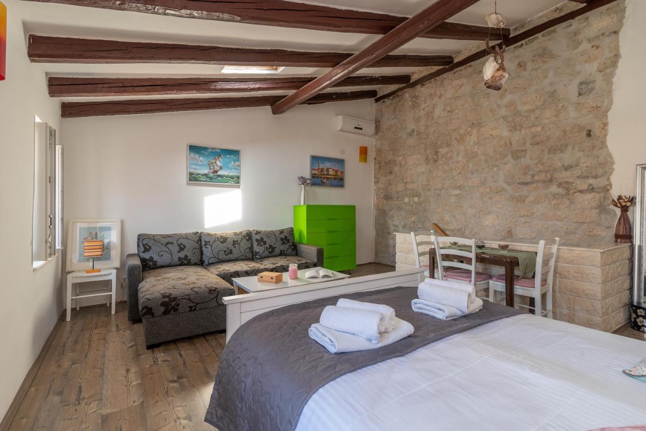 Apartment Ana Trogir Zewnętrze zdjęcie